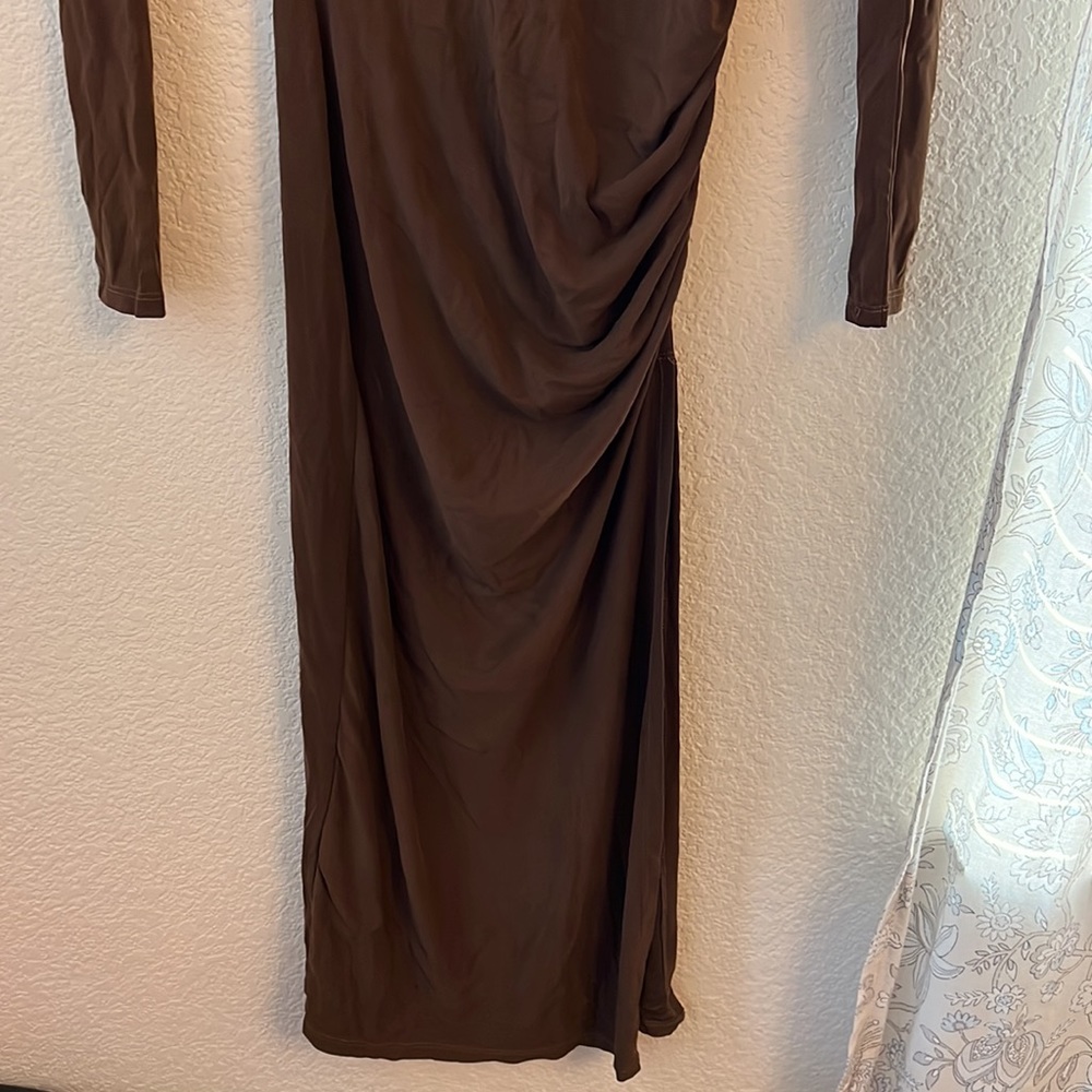 New Camila coelho Benita Midi Dress in Brown - Picture 6 of 12